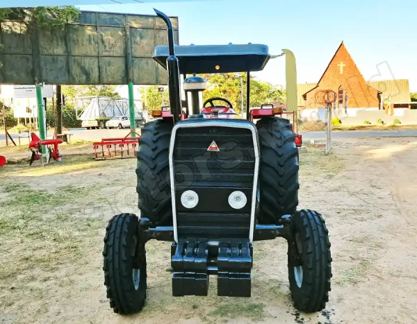 Massive 290 SE Tractors For Sale In Malawi