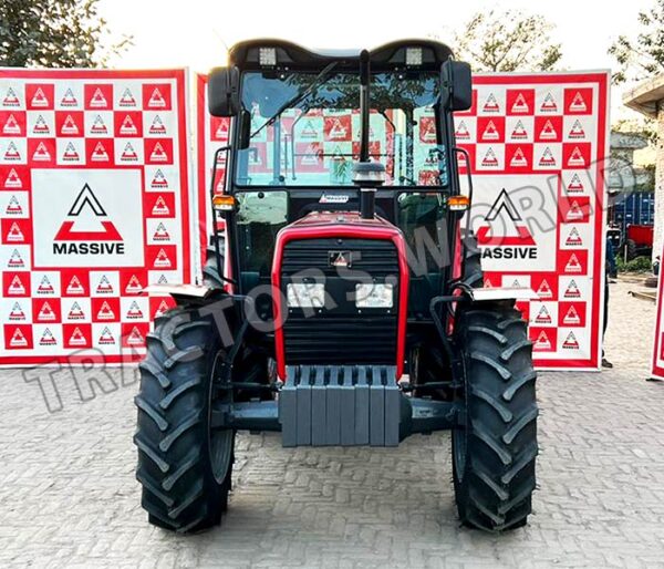 Massive 399 cabin Tractor