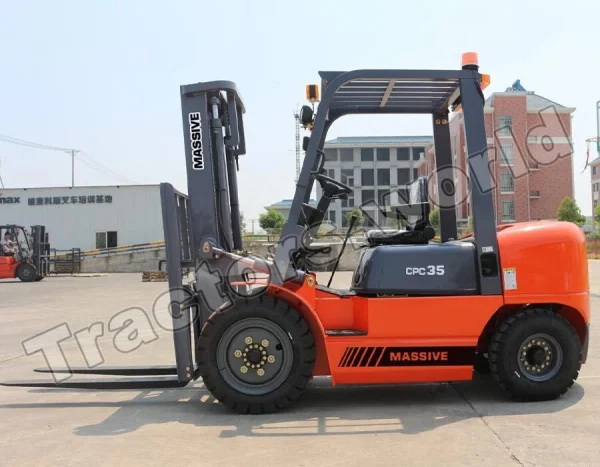 Massive CPCD35 Forklift In Malawi